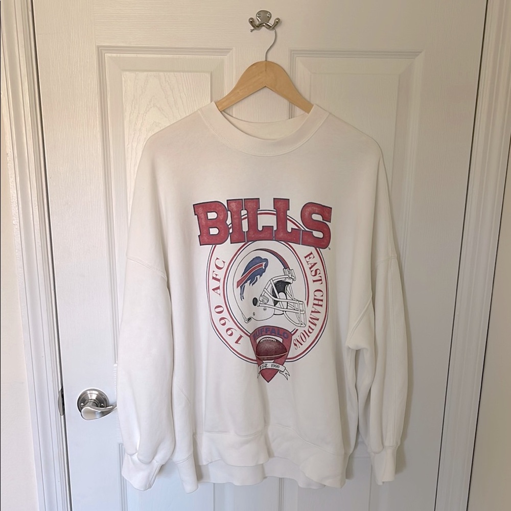 Abercrombie & Fitch NFL Buffalo Bills Oversized Graphic Crew